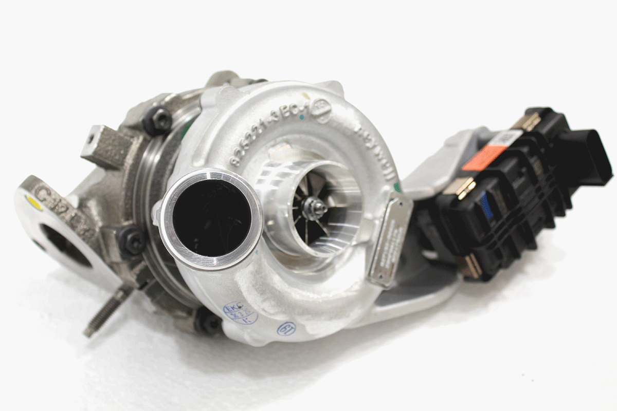 LR084607 LAND ROVER - TURBOCHARGER From GARRETT