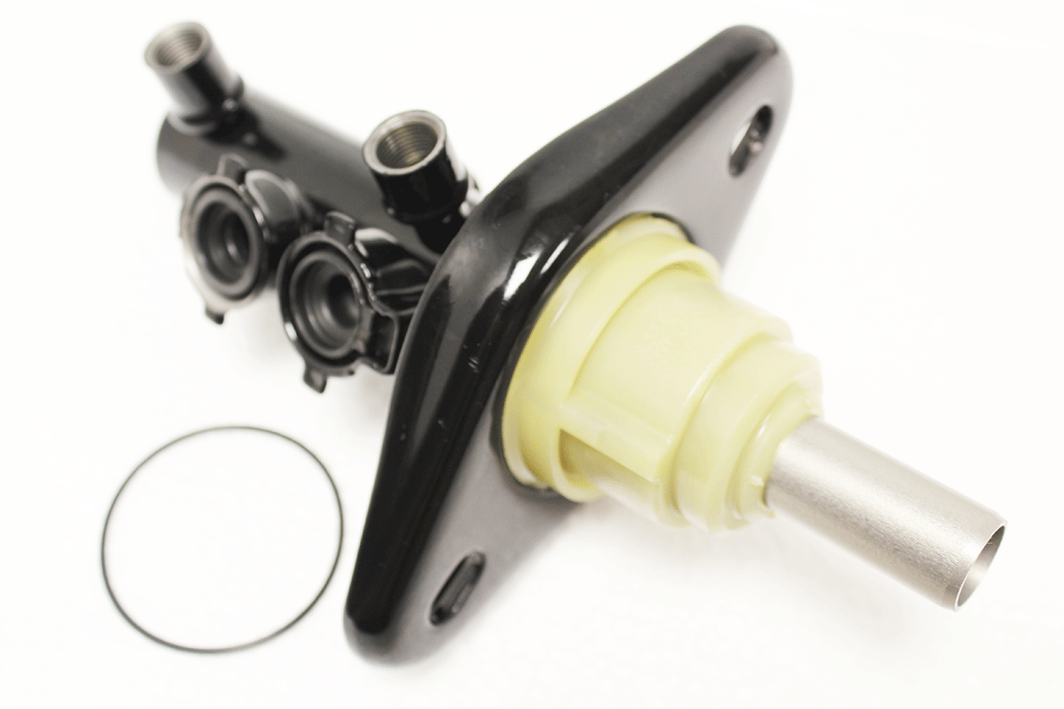 SJC000110G LAND ROVER - MASTER CYLINDER ONLY - BRAKE - LHD From TRW