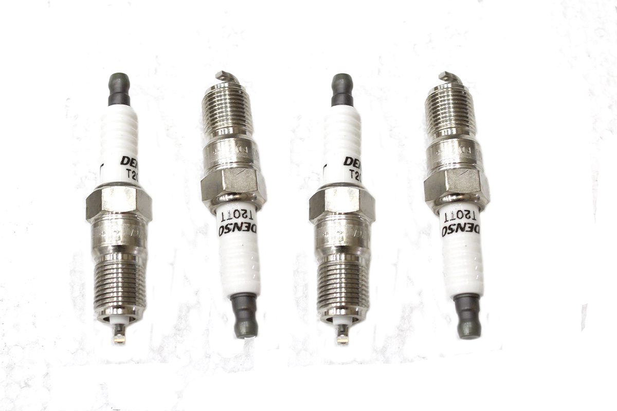 C2S46895-D JAGUAR - SPARK PLUG