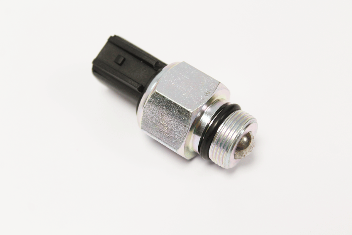 C2S52467-R JAGUAR - REVERSE LAMP SWITCH