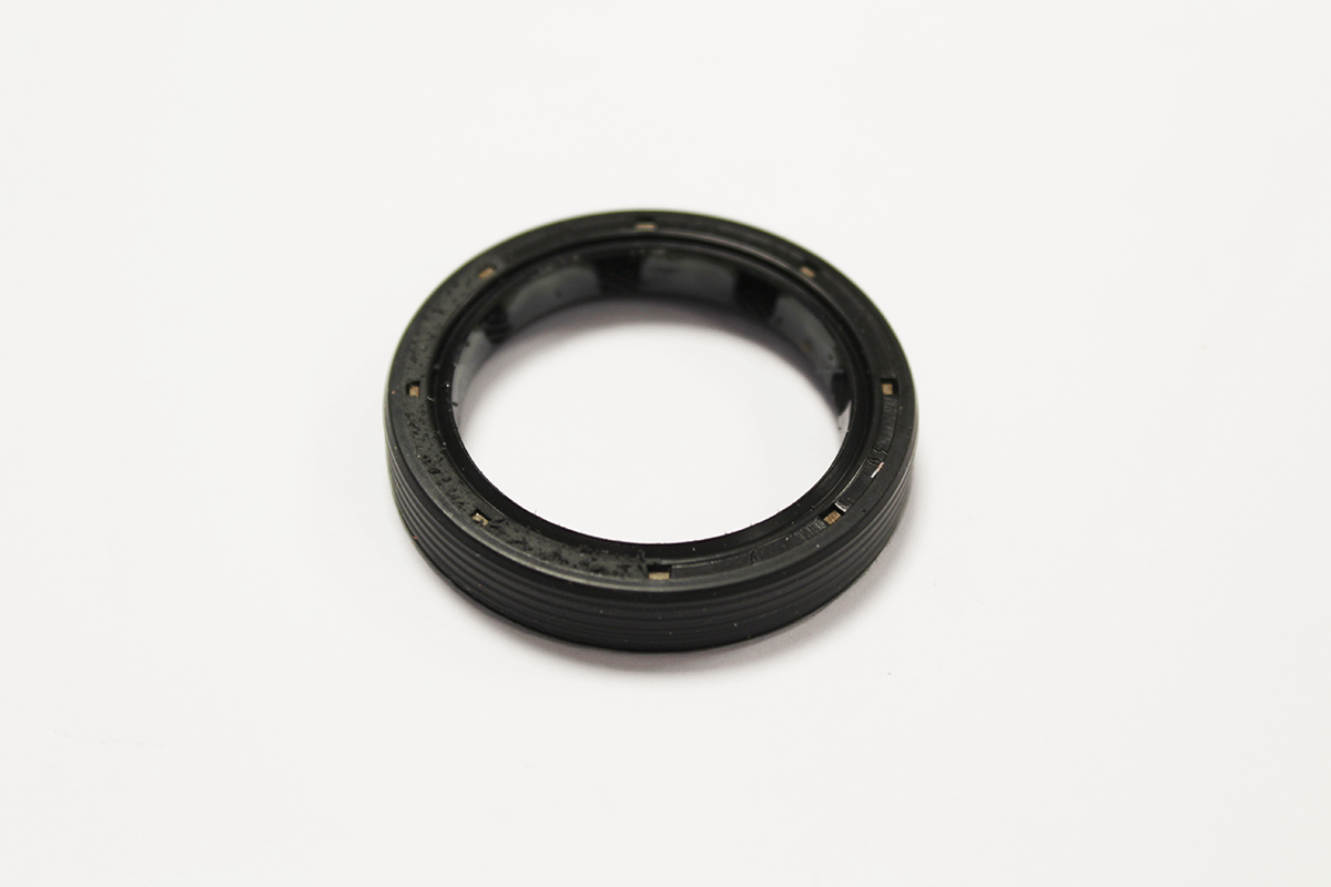 LR002928 LAND ROVER - SEAL ASSY OIL From CORTECO
