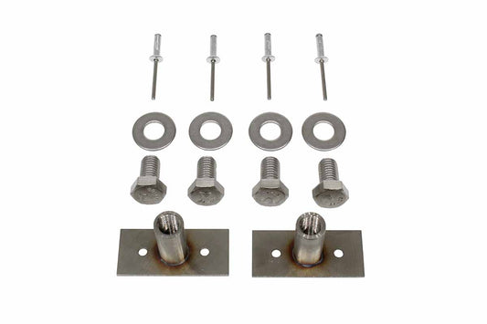 DA1935 LAND ROVER - S/S 2ND ROW SEATBELT FLOOR MOUNTING PAIR
