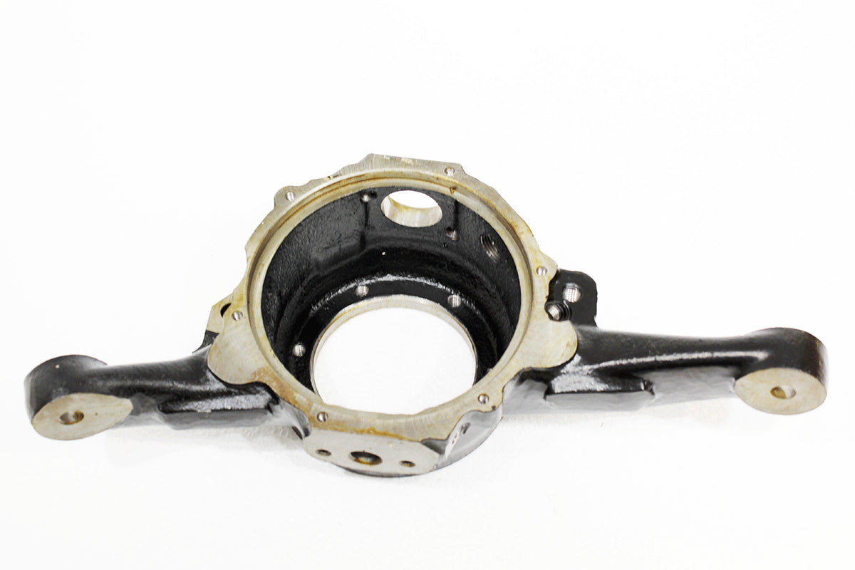 FTC5297 LAND ROVER - HOUSING-SWIVEL PIN-LH