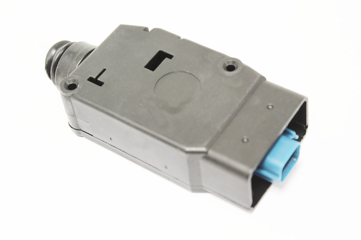 FUD500020 LAND ROVER - SWITCH ASSY - ALARM