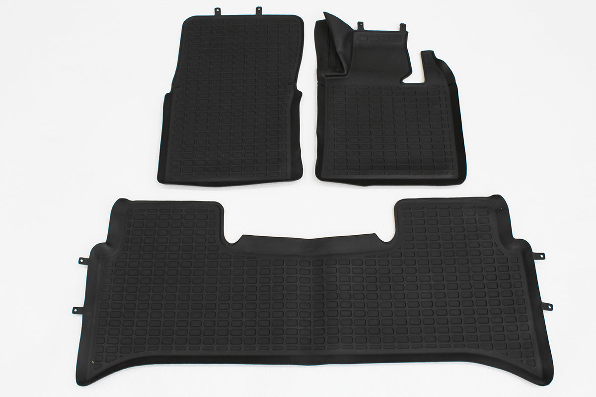 GA4806 LAND ROVER - RUBBER MATS-RROVER 02-06-RHD UP TO 6A99