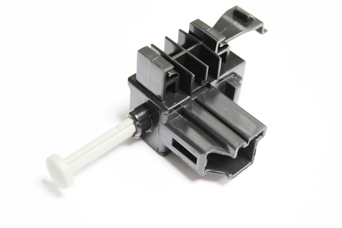 LR003563 LAND ROVER - SWITCH-INHIBITOR (+MANUAL) L359;L538;L550;L551 From AUTOTEC