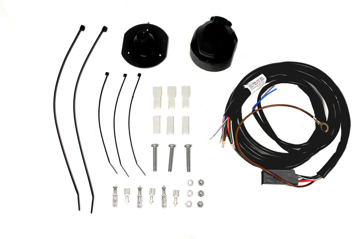 LR005919 LAND ROVER - Tow bar kit and plug in electrics for Defender 2007 on