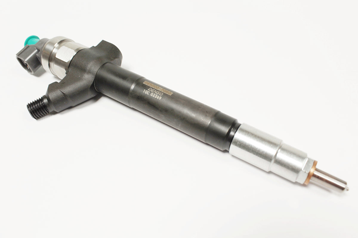 LR006803G LAND ROVER - INJECTOR - FUEL - NOZZLE AND HOLDER - Suitable for Defender 2007 Onwards From DENSO