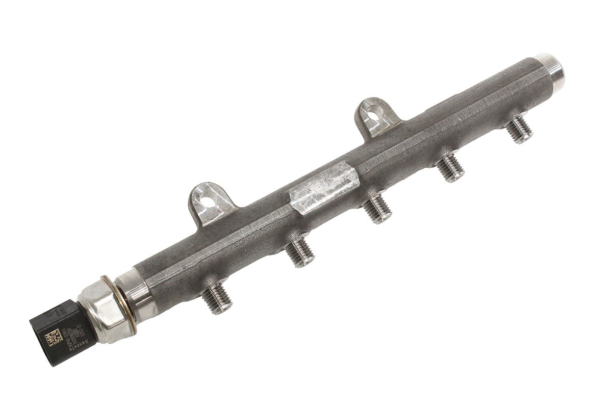 LR029949 LAND ROVER - MANIFOLD- FUEL SUPPLY 2.2D L316 OE