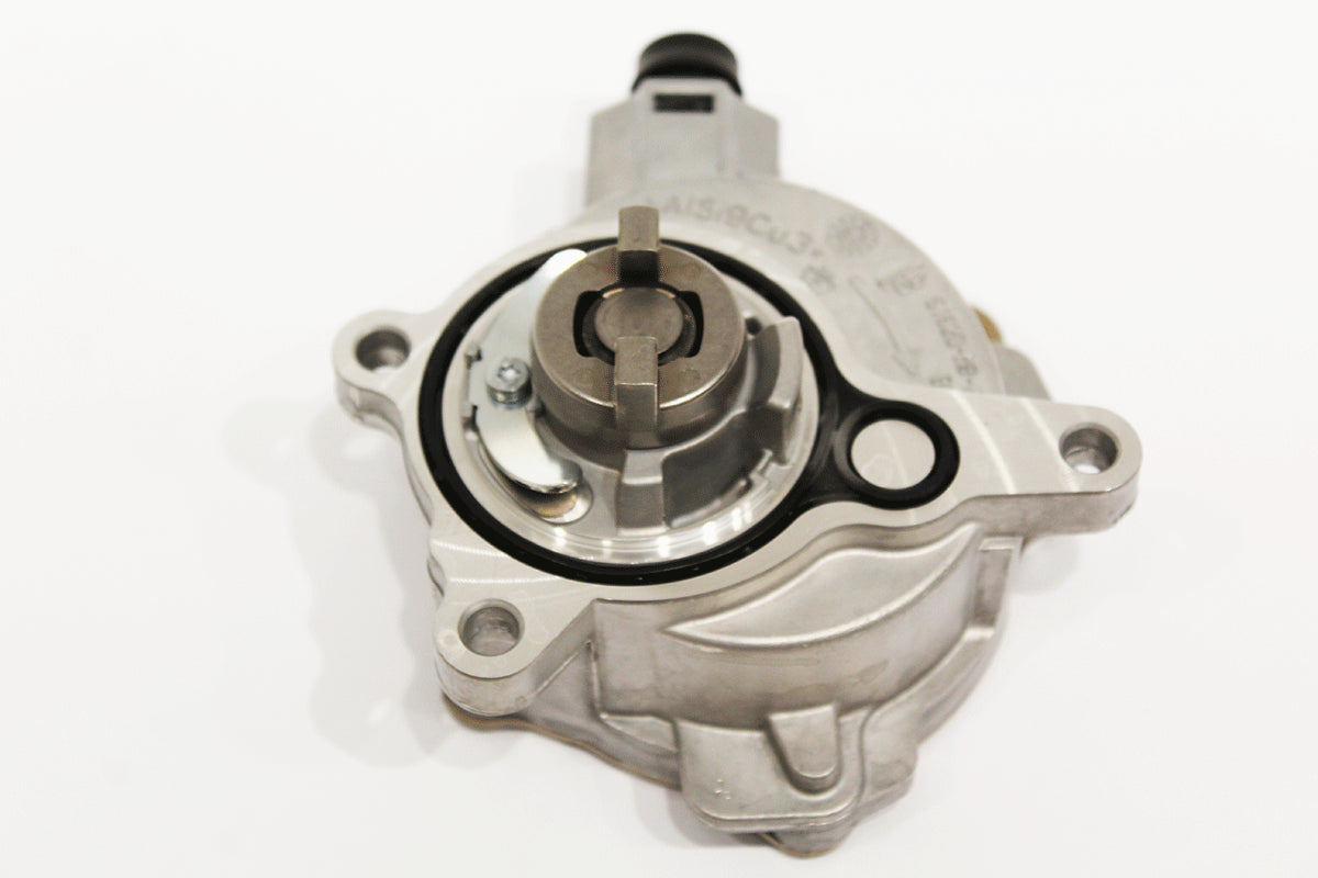 LR047384G LAND ROVER - PUMP - VACUUM - Suitable for Discovery 2, Evoque 12-18, Freelander 2, Range Rover 10-12, Range Rover Sport 05-09 & Range Rover Sport 10-13 From PIERBURG