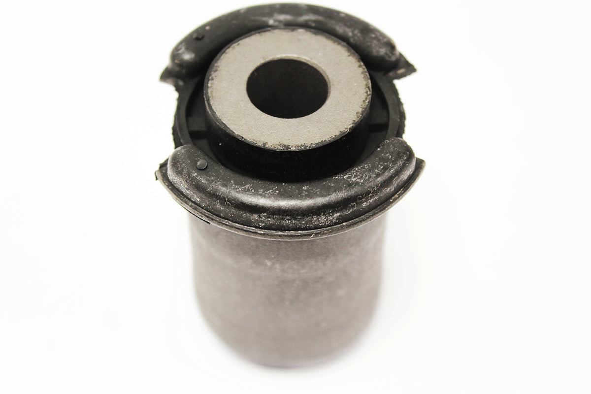 LR054831D LAND ROVER - BUSH - LOWER ARM - REAR RADIUS ARM - REAR - Suitable for Discovery 3, Discovery 4 From DELPHI