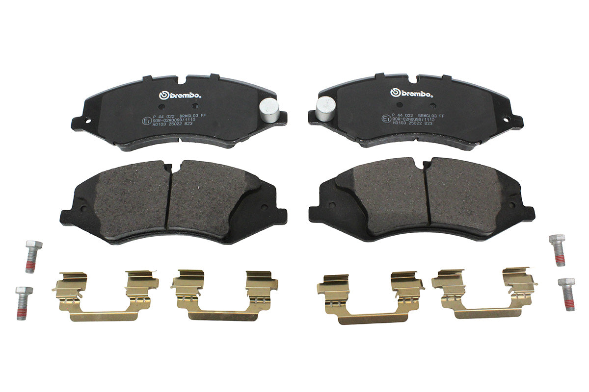 LR134700BR LAND ROVER - BRAKE PAD SET - FRONT BRAKES - Suitable for Discovery 4, Range Rover 10-12 & Range Rover Sport 2010 and Onwards From BREMBO