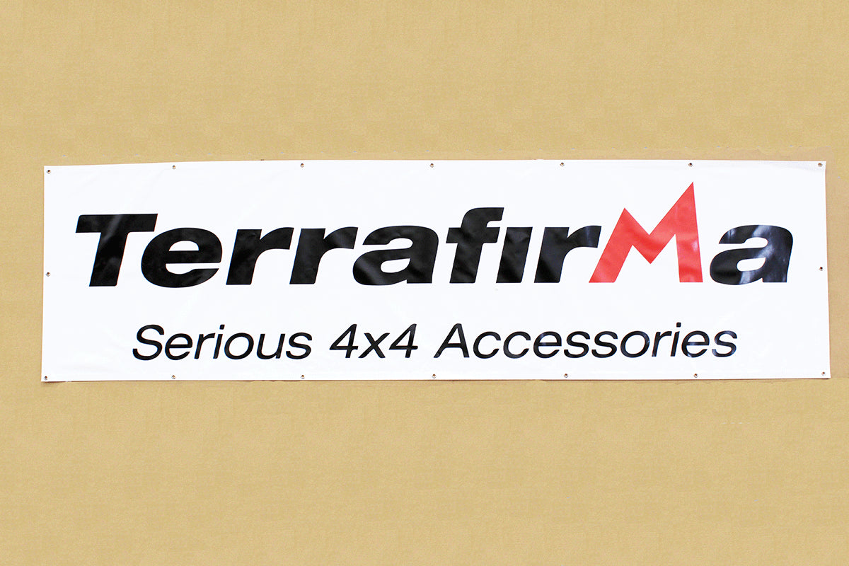 TF793 LAND ROVER - TERRAFIRMA BANNER