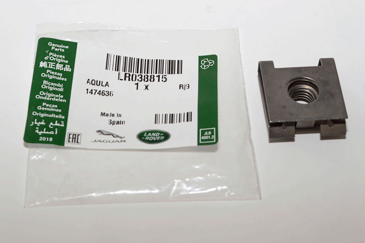 LR038815LR LAND ROVER - NUT AND RETAINER
