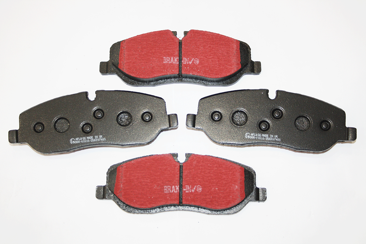 GA3304 LAND ROVER - BRAKE PAD FRONT ULTIMAX From EBC