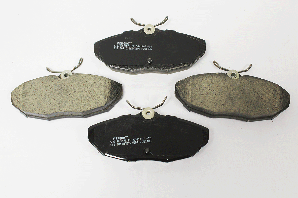 XR812436-F BRAKE PAD SET