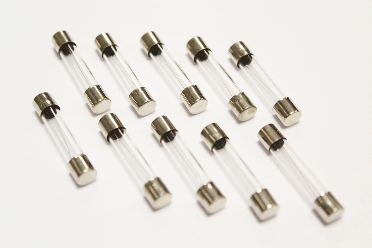 RTC4482 LAND ROVER - FUSE 5AMP GLASS - DEF