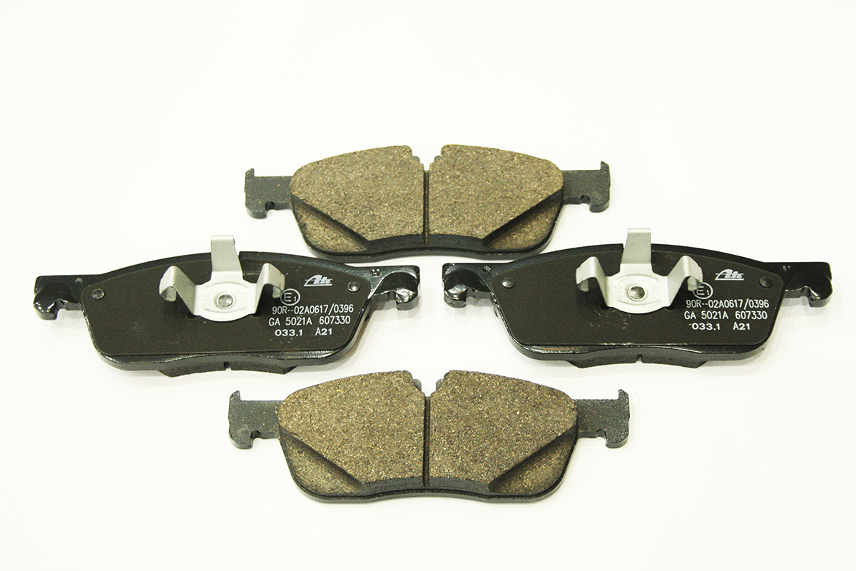 LR160540A LAND ROVER - BRAKE PAD SET