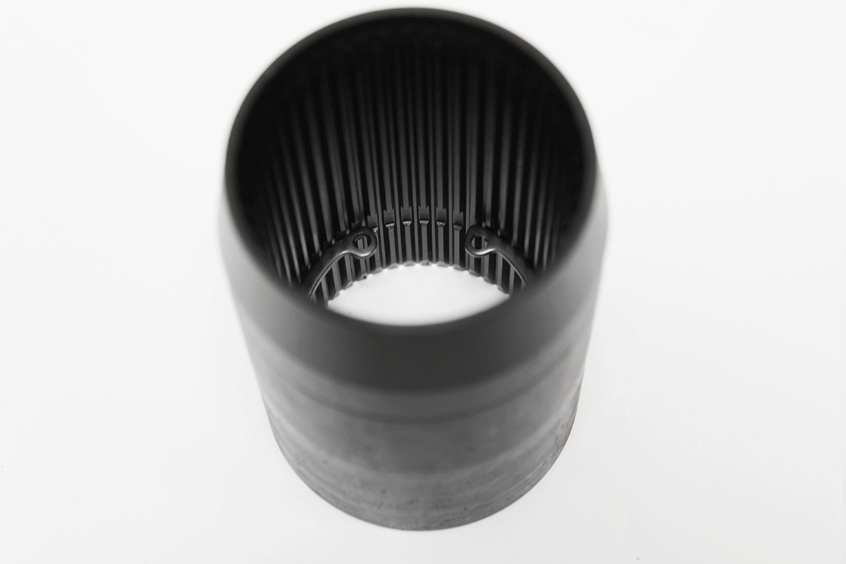 LR061606 LAND ROVER - SLEEVE - TRANSMISSION