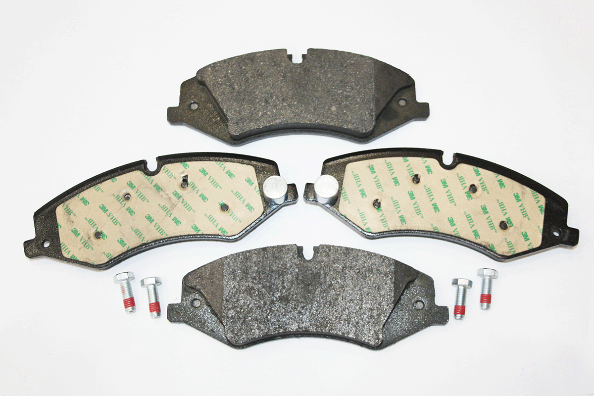 LR134700G LAND ROVER - BRAKE PAD SET  - FRONT BRAKES