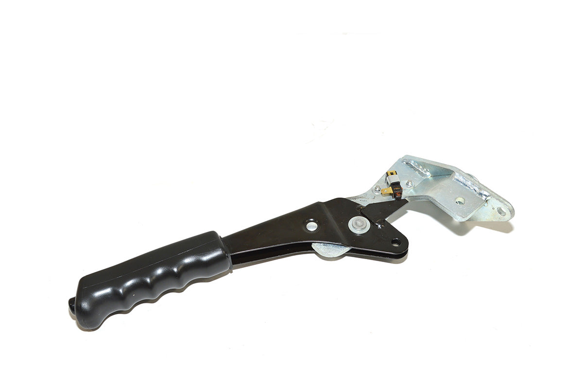 SNC500070 LAND ROVER - LEVER LHD - PARKING BRAKE OPERATING From PR2 ALLMAKES OE