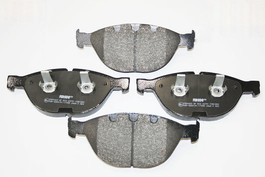 C2P26236-F JAGUAR - BRAKE PAD SET