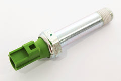 1316119A LAND ROVER - SWITCH-OIL PRESSURE 2.7D 3.0D L319;L320;L405;L462;L494;L550;L560 From AUTOTEC