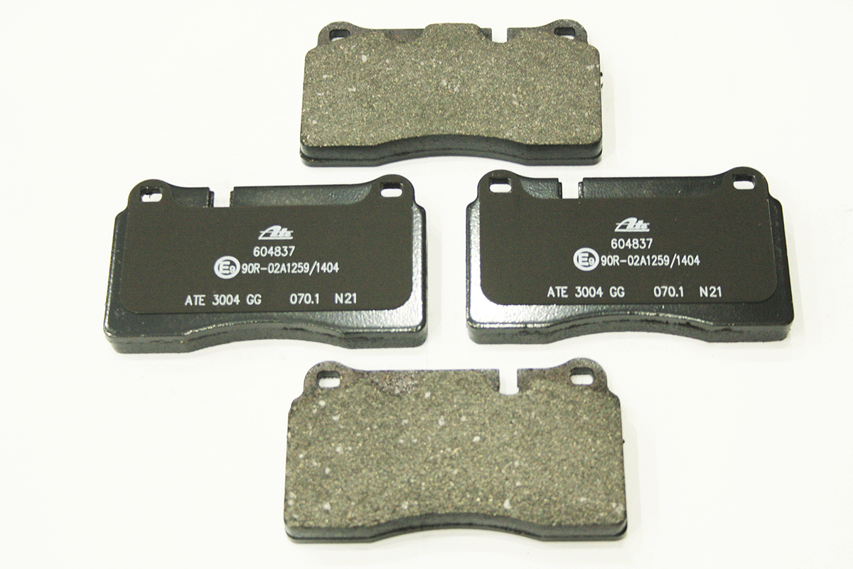 LR148353A LAND ROVER - BRAKE PAD SET