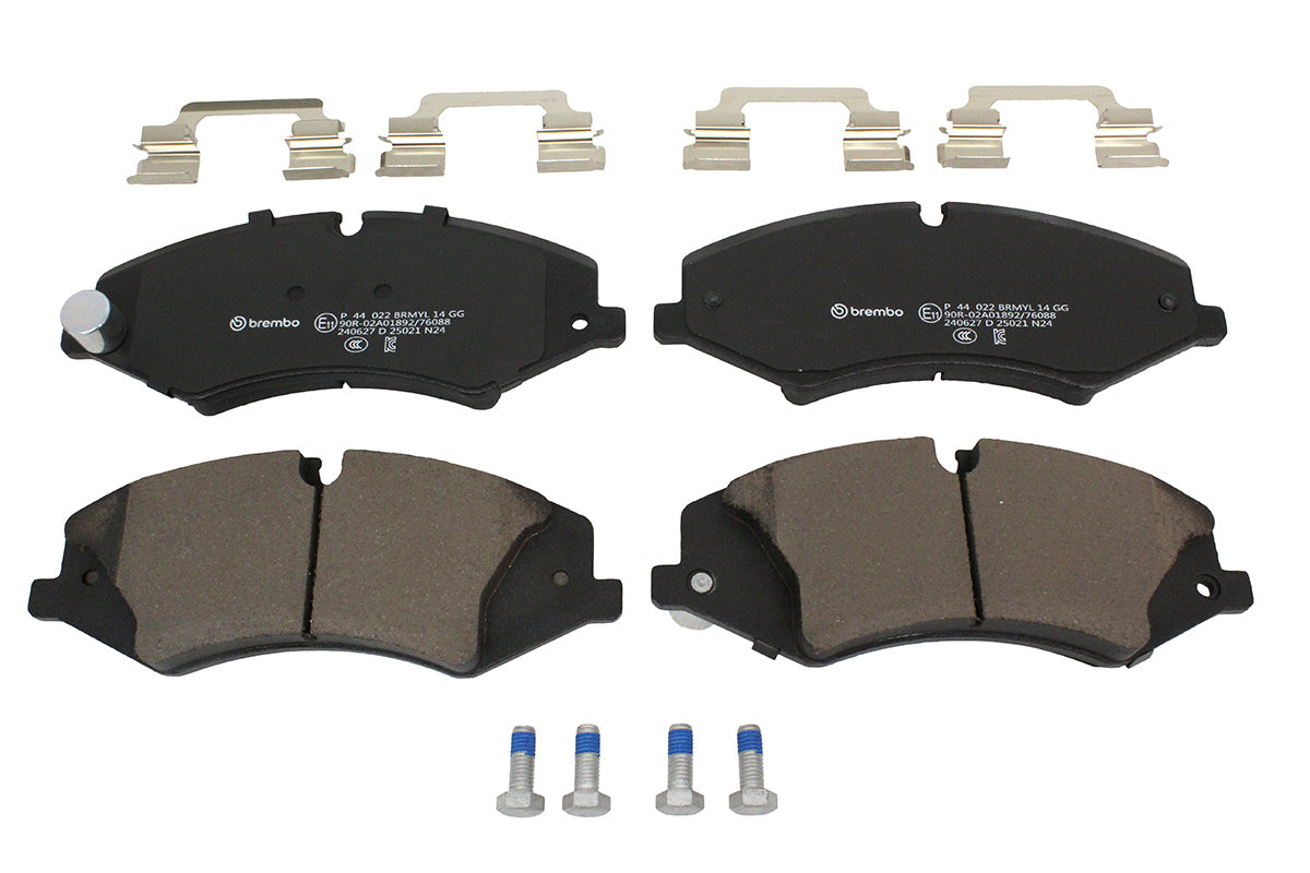 614123463BR LAND ROVER - BRAKE PADS - WITH SPRINGS