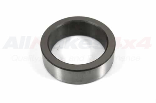 539745 LAND ROVER - SPACER - FRONT AXLE - PINION BEARING - Suitable for Discovery 1, All Defenders, Range Rover Classic & Series 3