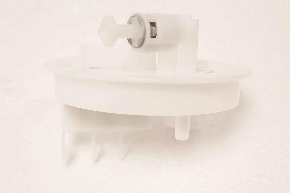 WGC500130 LAND ROVER - COVER - FUEL SENDER