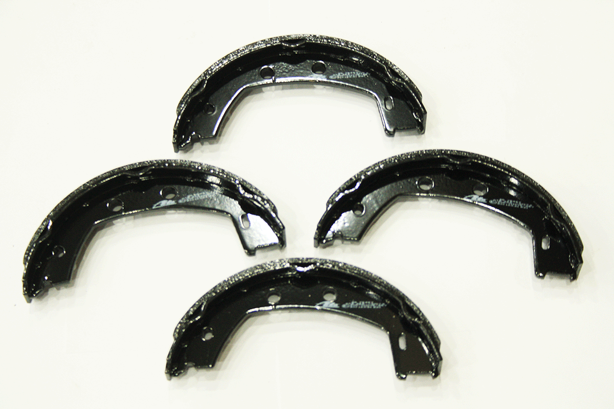 LR001020A LAND ROVER - BRAKE SHOE SET