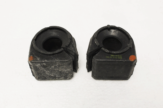 LR033238M LAND ROVER - BUSH MOUNTING-ANTI ROLL BAR-REAR From MEYLE