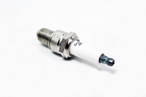 ERR3799D LAND ROVER - SPARK PLUG - IGNITION - V8 - Suitable for Discovery 1, Defender 1983-2006, Range Rover Classic & Range Rover P38 From DENSO