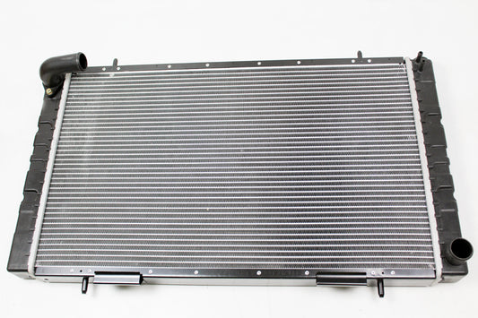 ESR76 LAND ROVER - RADIATOR ASSEMBLY - 3.5L V8 PETROL TWIN CARB - Suitable for Defender 1983-2006