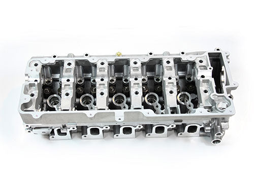 LDF500170 LAND ROVER - CYLINDER HEAD ASSY - NEW WITH VALVES - TD5 - Suitable for Discovery 2, Defender 1983-2006 From AMC