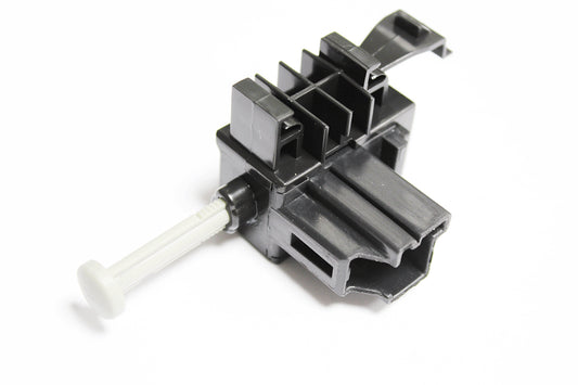 LR003563 LAND ROVER - SWITCH-INHIBITOR (+MANUAL) L359;L538;L550;L551 From AUTOTEC