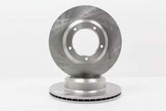 LR017952F LAND ROVER - FRONT BRAKE DISCS - VENTED - Suitable for Discovery 1, All Defenders & Range Rover Classic From FERODO