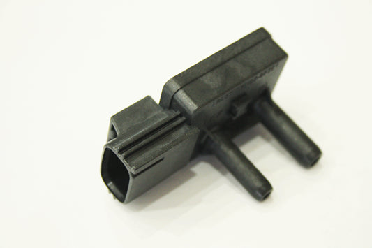 LR023134A LAND ROVER - SENSOR-EXHAUST GAS PRESSURE-DPF 4.4D L322 From AUTOTEC