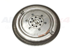 LR024833 LAND ROVER - FLYWHEEL - ASSEMBLY - MANUAL ONLY - TD6 2.7 DIESEL - Suitable for Discovery 3 From LUK
