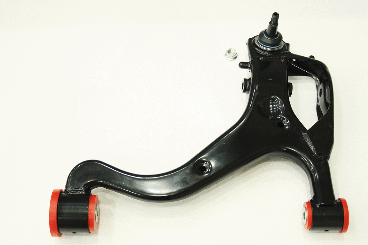 LR029303TF LAND ROVER - Front Lower RH Arm for D3/D4 RRS 05-13