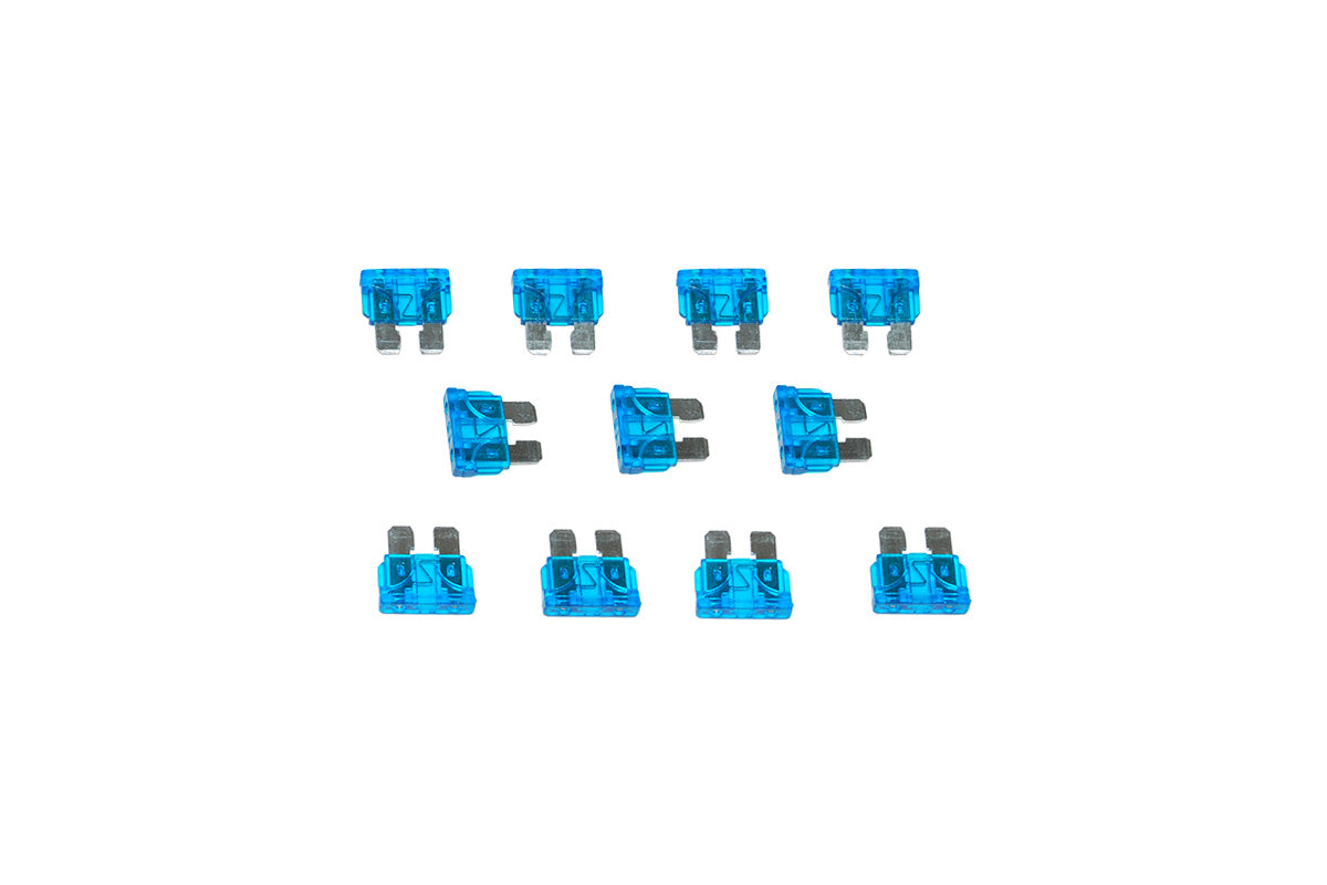 LR078829 LAND ROVER - FUSE 15AMP BLADE -D1 - D2 - F1 - F2 - DEF - DEF07> - RR P38 - RRC