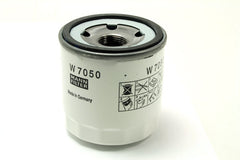 LR104384 LAND ROVER - OIL FILTER - TD4 2.2 DIESEL - Suitable for Defender 2007 Onwards From MANN AND HUMMEL
