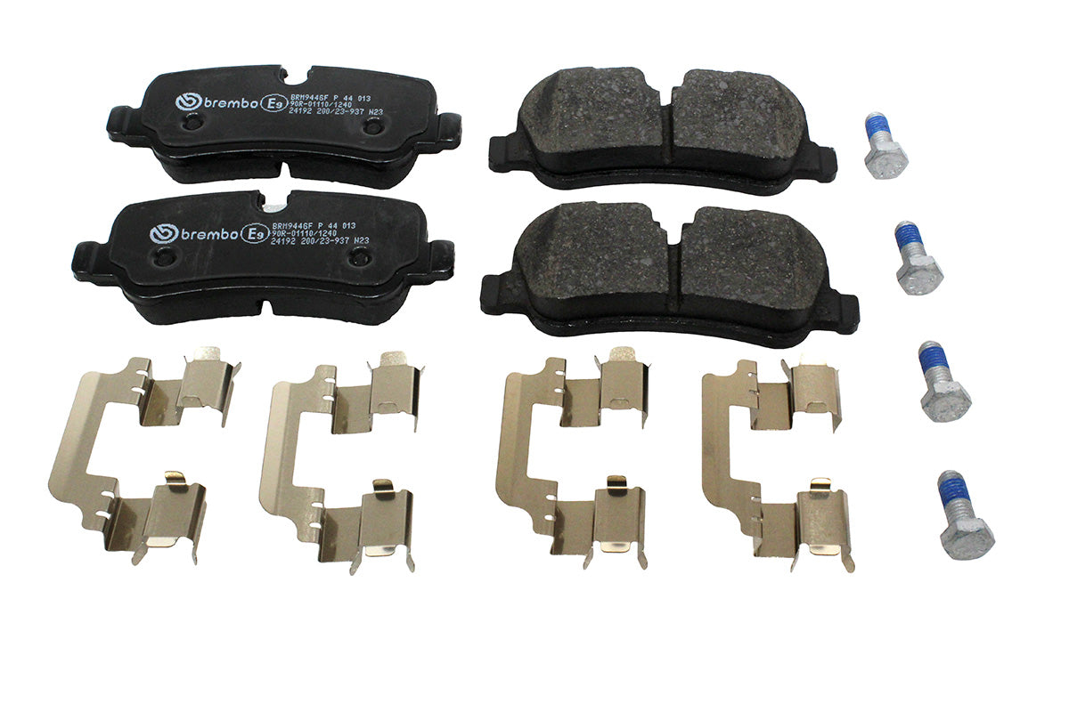 LR139969BR LAND ROVER - KIT - BRAKE LINING From BREMBO