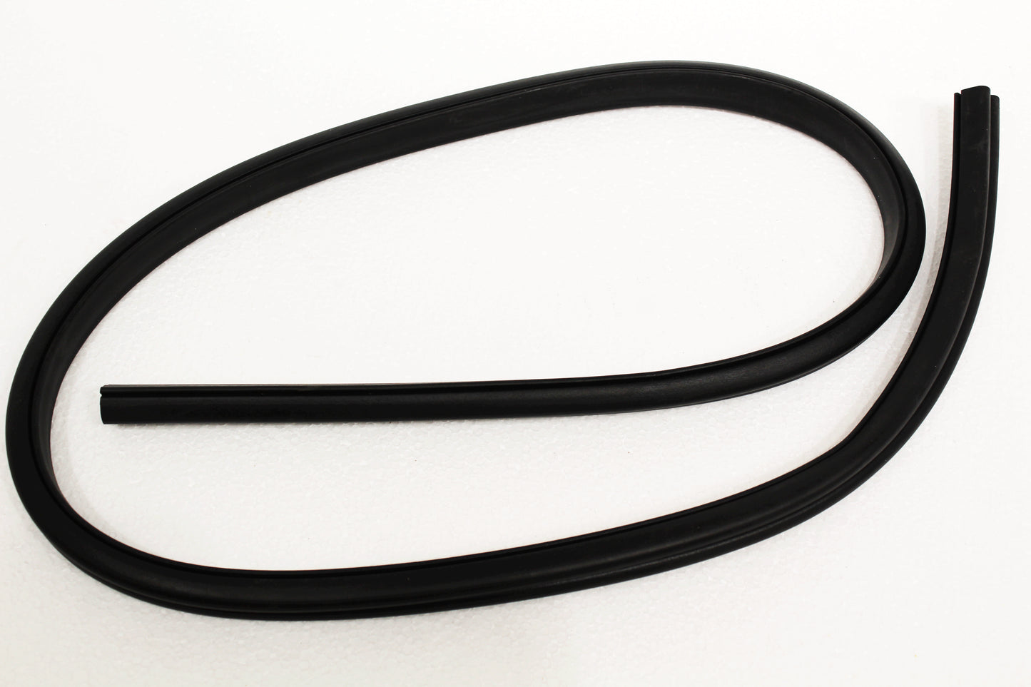 MTC4994 LAND ROVER - SEAL From BRITPART