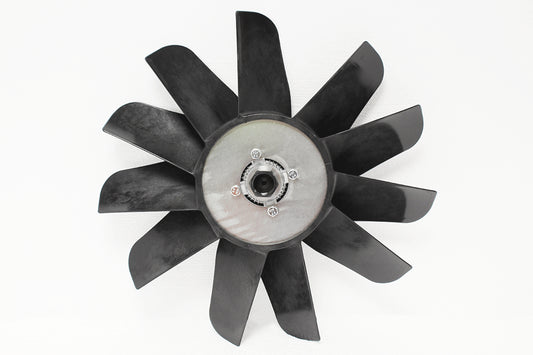 PGG500340 LAND ROVER - ENGINE COOLING FAN - INCLUDES FAN DRIVE - DIESEL - Suitable for Discovery 2, All Defenders