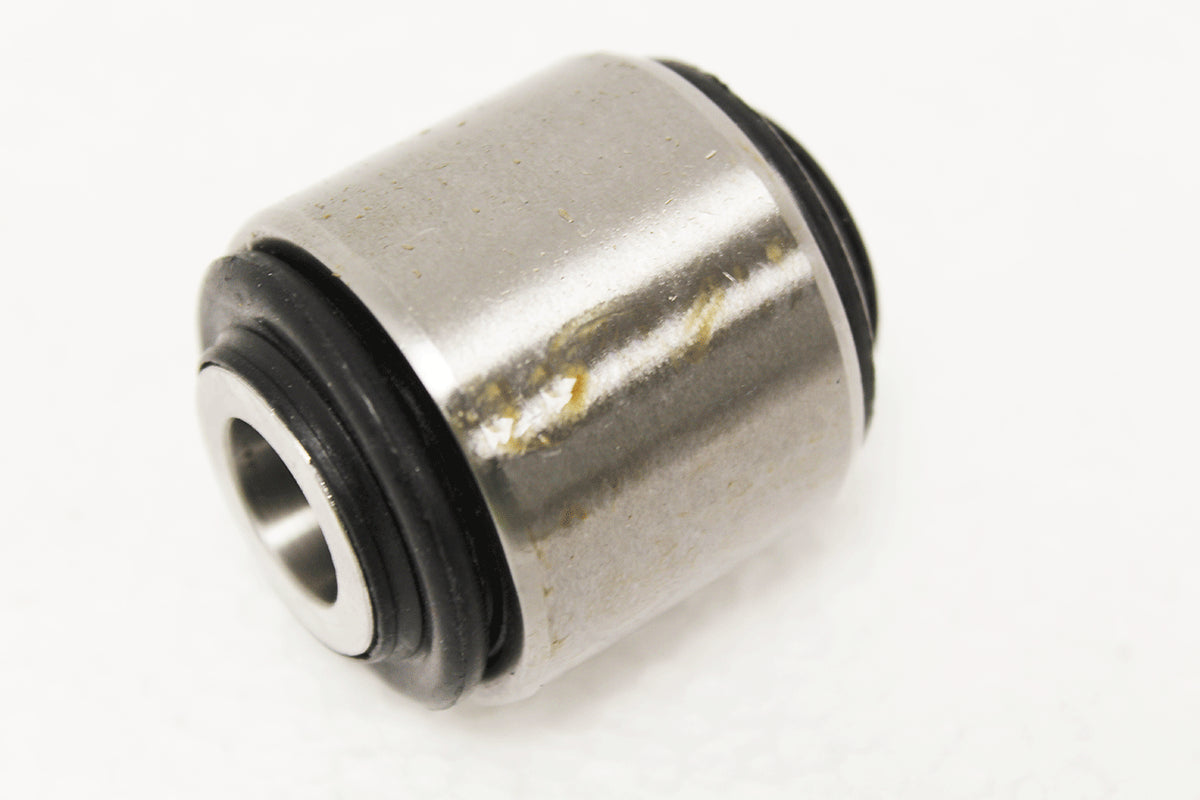 RGX100960 LAND ROVER - BUSH - REAR - WATTS LINKAGE - UPPER AND LOWER - Suitable for Discovery 2