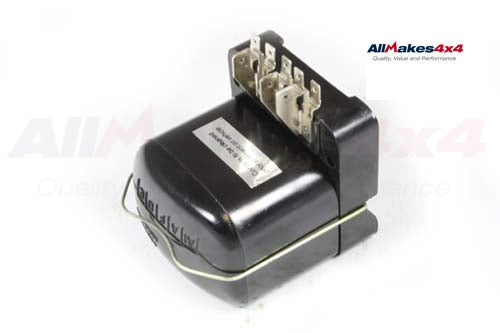 RTC3862 LAND ROVER - VOLTAGE REGULATOR - BLADE TYPE TERMINALS - Suitable for Series 2, Series 3