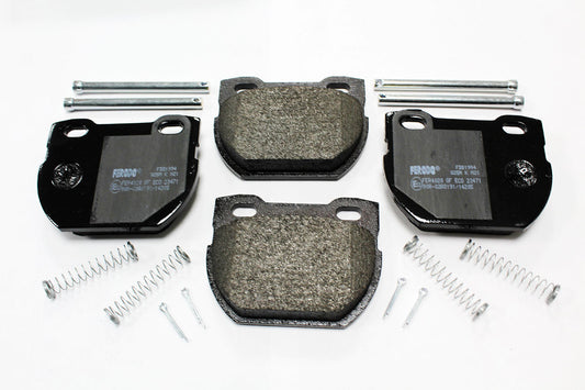 SFP000250F LAND ROVER - BRAKE PAD SET FOR REAR BRAKES - DEF 110 & 130 From FERODO