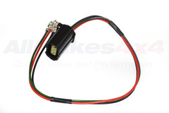 STC4637 LAND ROVER - HARNESS - LINK - EXTENTION LOOM REAR INDICATOR LIGHT 3 PIN - Suitable for All Defenders